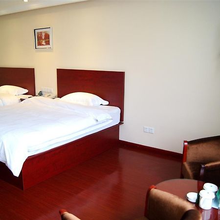 Greentree Inn Henan Hebi Hengshan Road Business Hotel Dış mekan fotoğraf