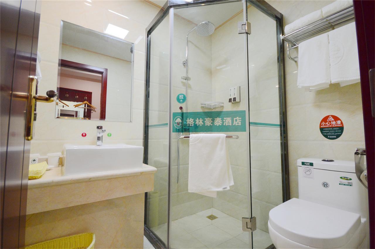 Greentree Inn Henan Hebi Hengshan Road Business Hotel Dış mekan fotoğraf