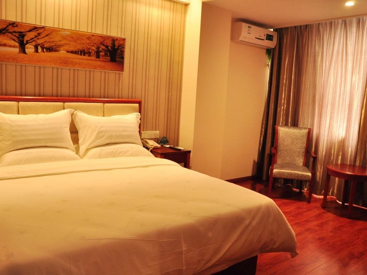 Greentree Inn Henan Hebi Hengshan Road Business Hotel Dış mekan fotoğraf